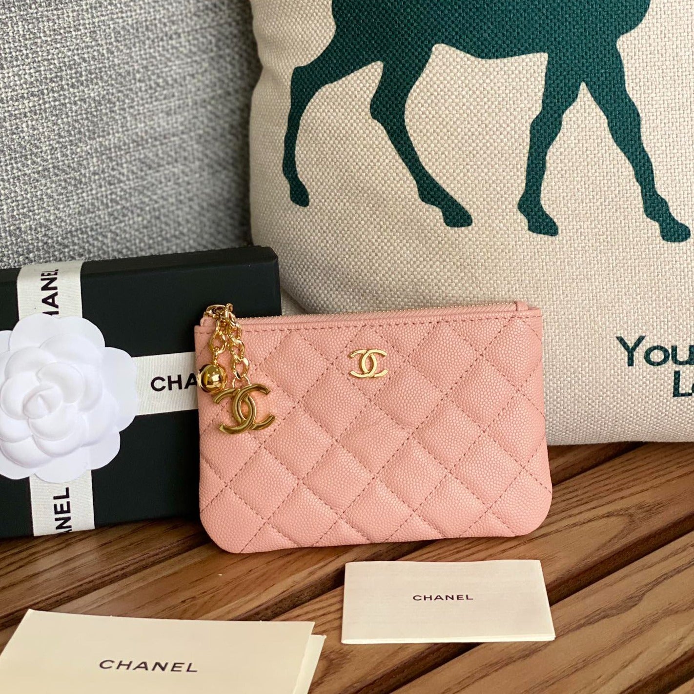 CC ZIPPED WALLET 14CM LIGHT PINK CAVIAR GOLD HARDWARE