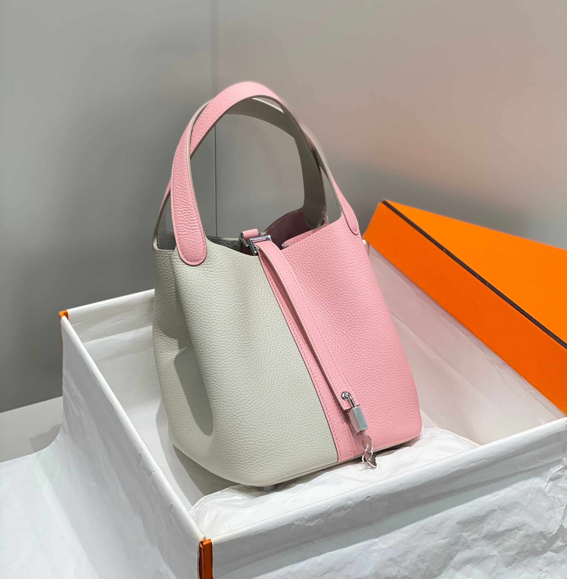 HM PICOTIN LOCK 22 CUIR TOGO CRÈME ET ROSE
