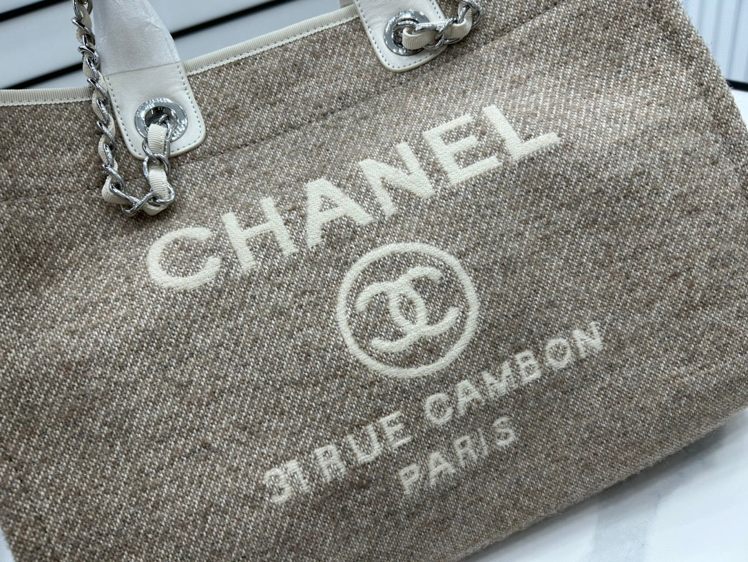 CC DEAUVILLE TWEED BAG WHITE LEATHER SILVER HARDWARE 13