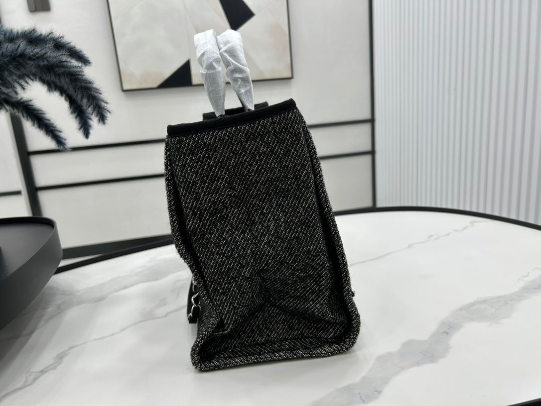 CC DEAUVILLE TWEED BAG BLACK LEATHER SILVER HARDWARE 14