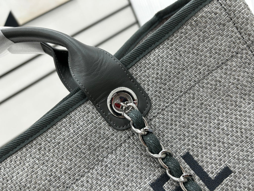 SAC CC DEAUVILLE EN TWEED CUIR VERT FONCÉ QUINCAILLERIE DORÉ 18