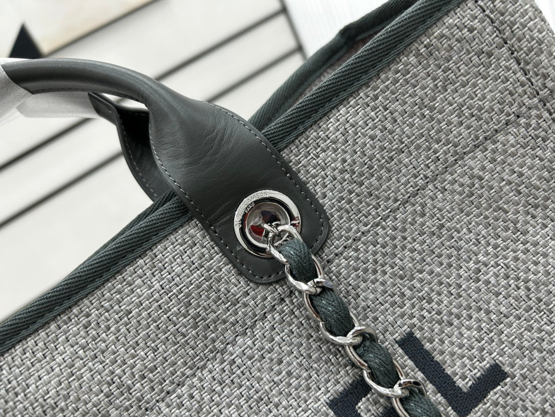 SAC CC DEAUVILLE EN TWEED CUIR VERT FONCÉ QUINCAILLERIE DORÉ 18