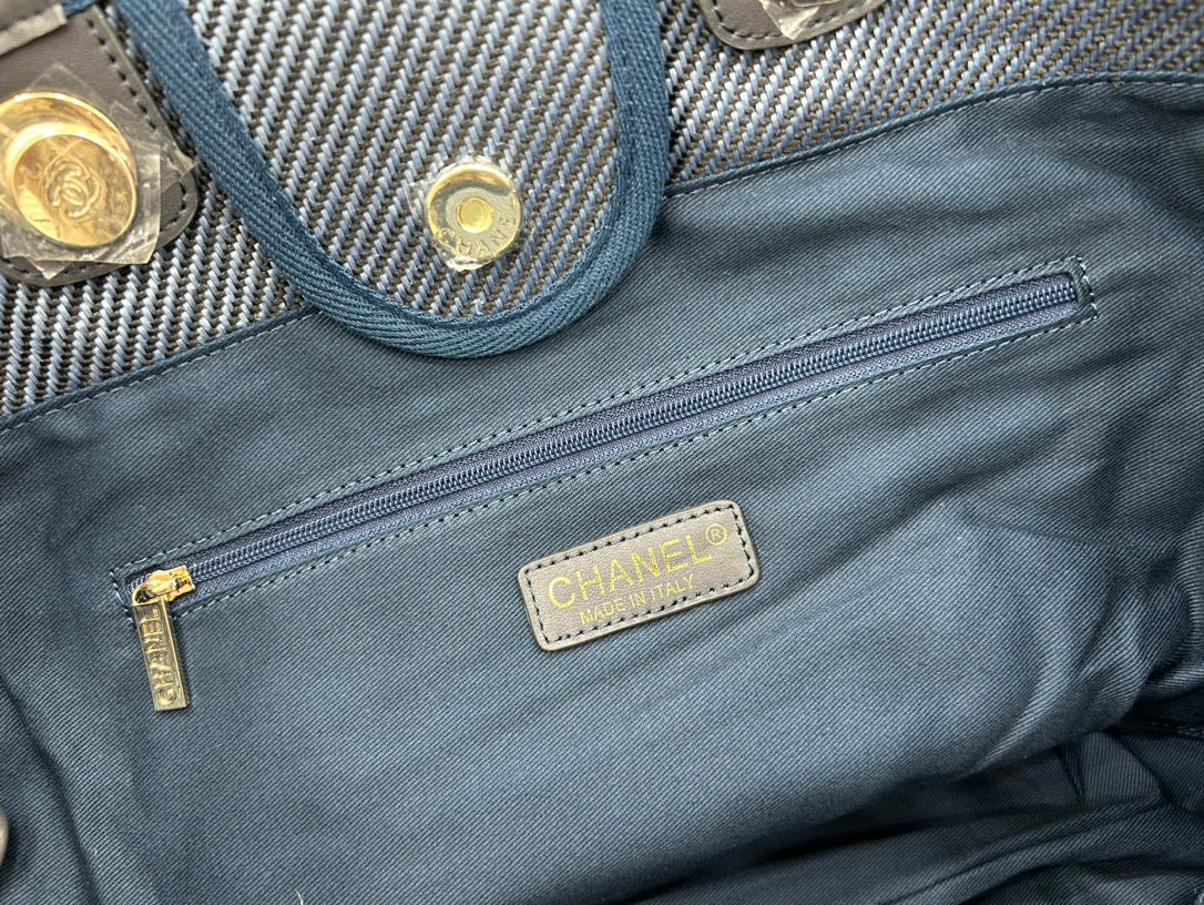 SAC CC DEAUVILLE EN TWEED CUIR NOIR QUINCAILLERIE DORÉ 23