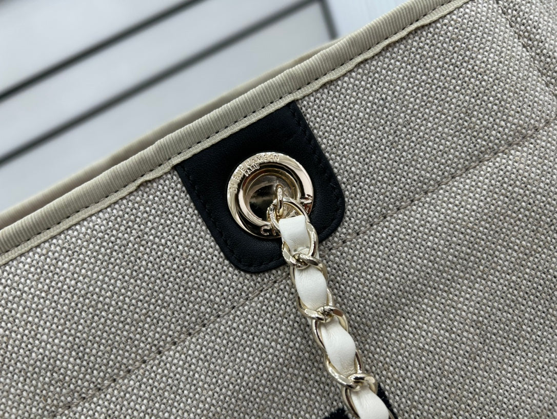SAC CC DEAUVILLE TWEED 33X24X14.5CM CUIR NOIR QUINCAILLERIE DORÉ 36