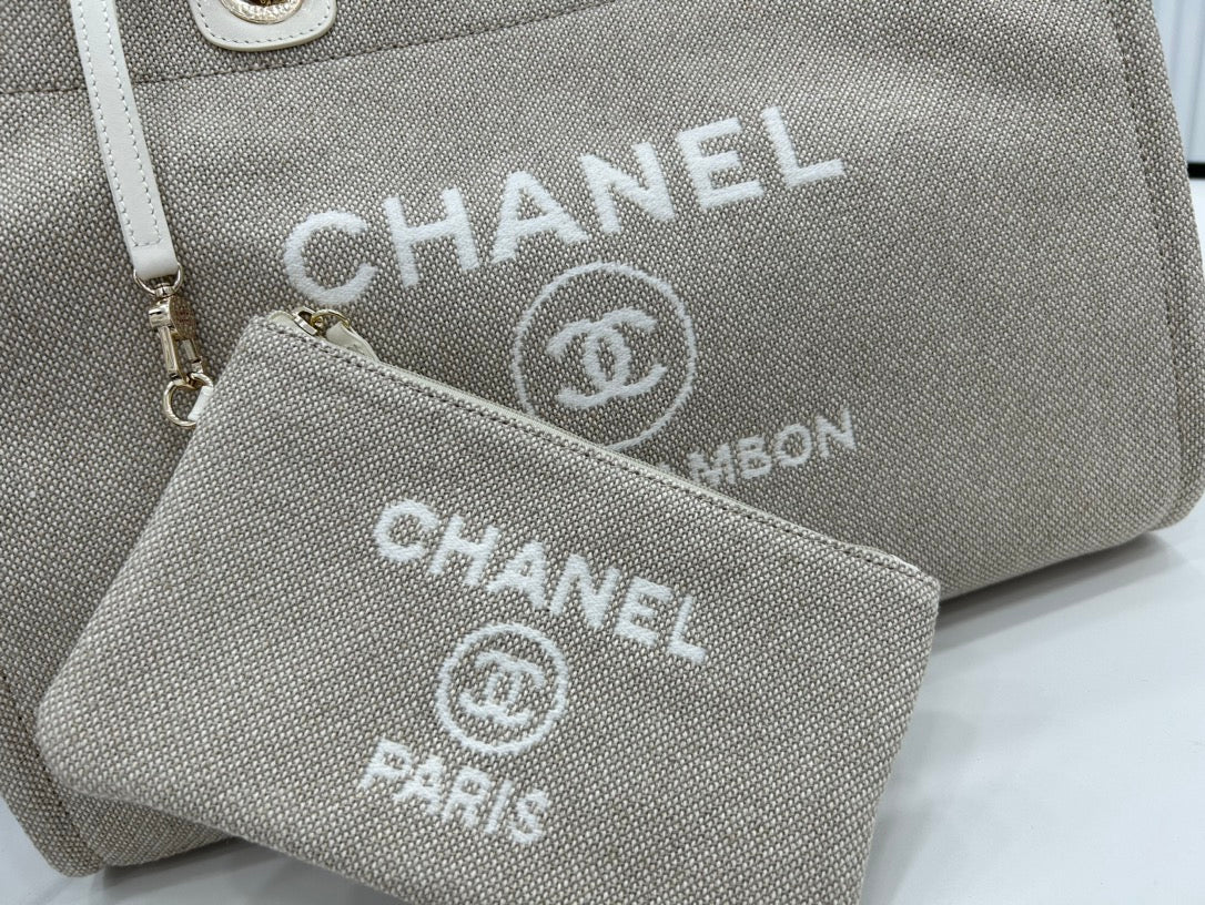 CC DEAUVILLE TWEED BAG WHITE LEATHER GOLD HARDWARE 28