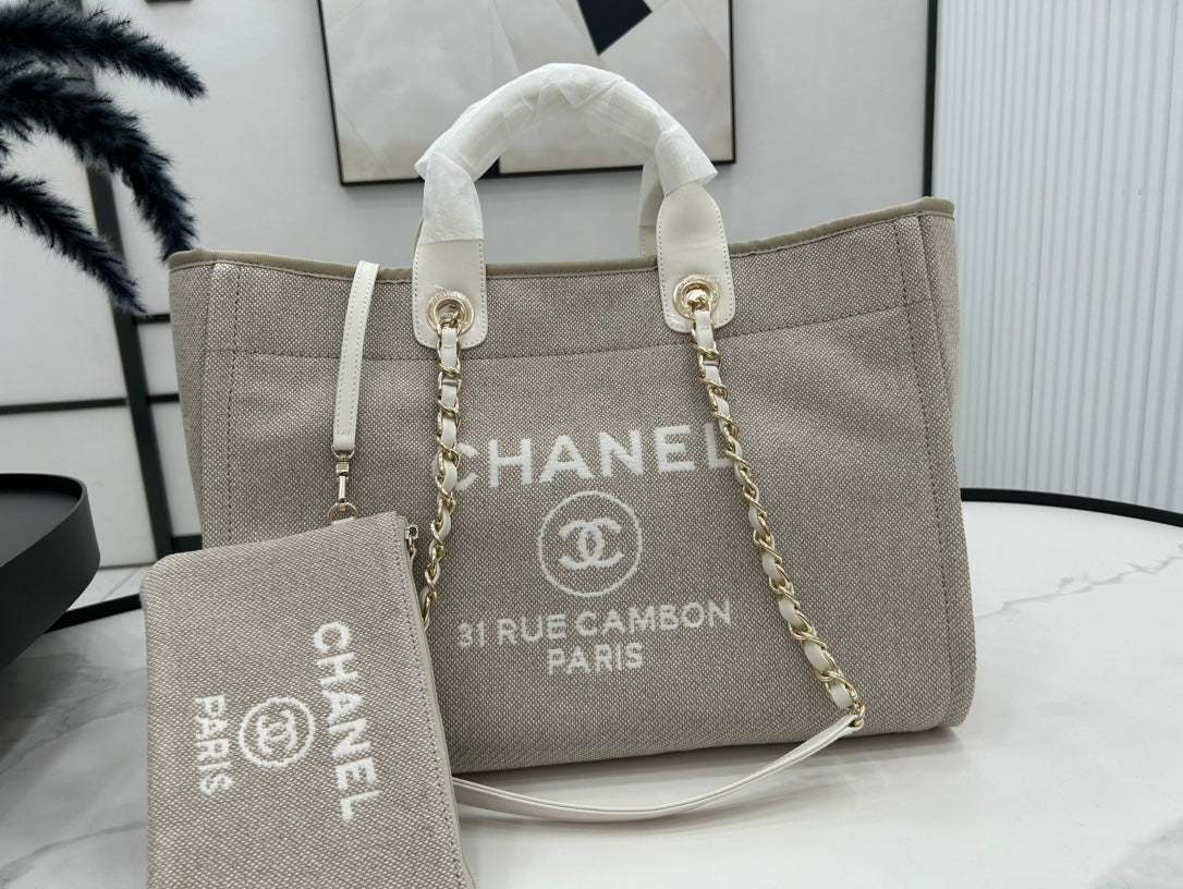 CC DEAUVILLE TWEED BAG WHITE LEATHER GOLD HARDWARE 28