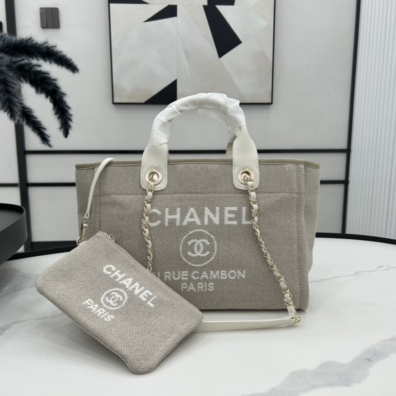 CC DEAUVILLE TWEED BAG 33X26X15.5CM WHITE LEATHER GOLD HARDWARE 29