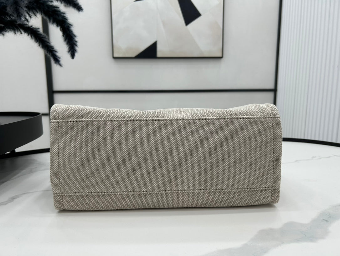 SAC CC DEAUVILLE TWEED 33X26X15,5CM CUIR BLANC QUINCAILLERIE DORÉ 29
