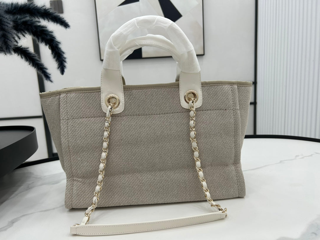 CC DEAUVILLE TWEED BAG 33X26X15.5CM WHITE LEATHER GOLD HARDWARE 29