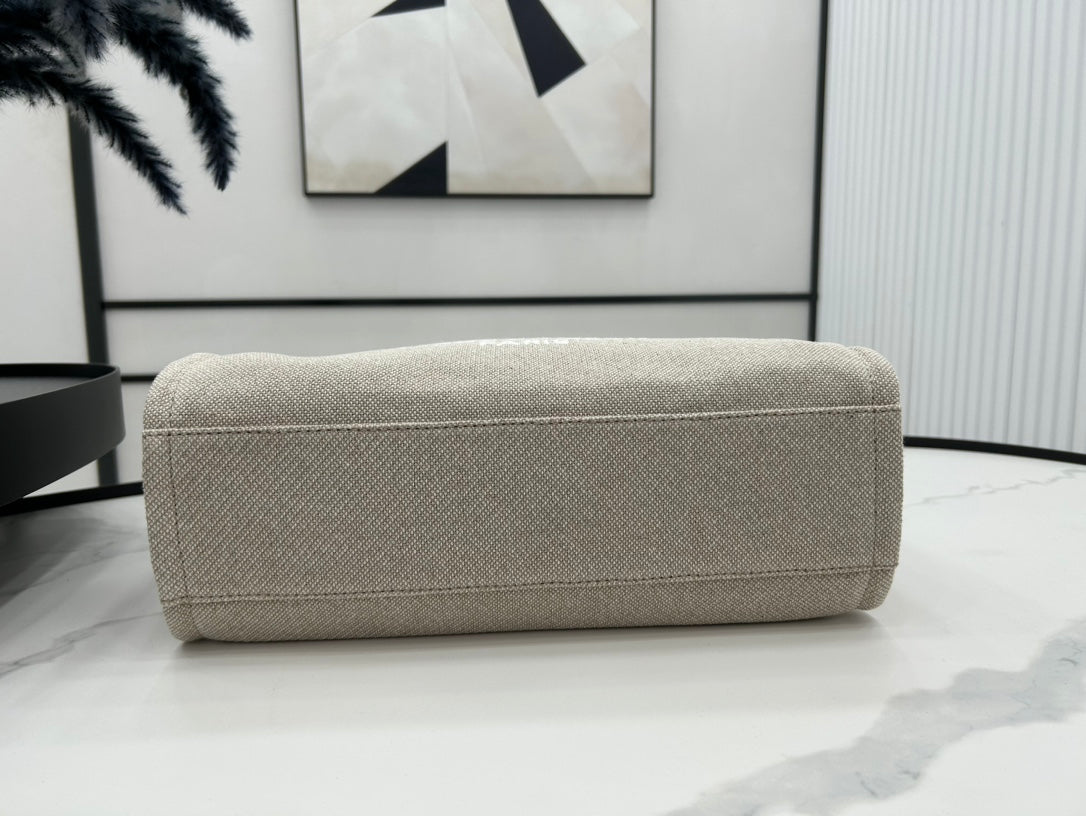 SAC CC DEAUVILLE TWEED 33X24X14.5CM CUIR BLANC QUINCAILLERIE DORÉ 30