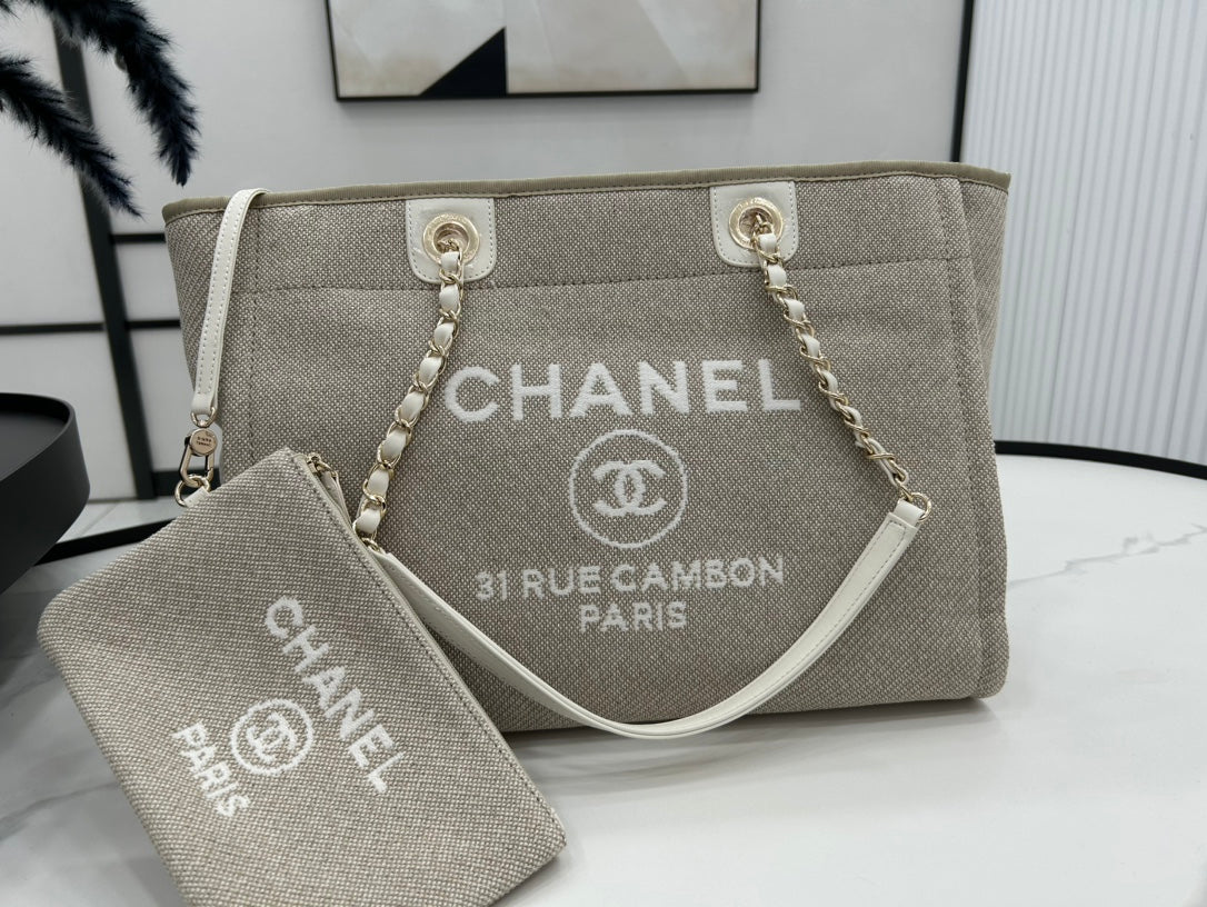 CC DEAUVILLE TWEED BAG 33X24X14.5CM WHITE LEATHER GOLD HARDWARE 30