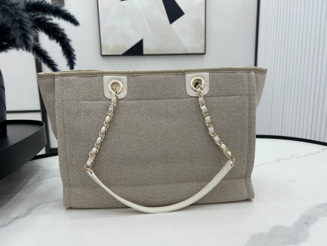 CC DEAUVILLE TWEED BAG 33X24X14.5CM WHITE LEATHER GOLD HARDWARE 30