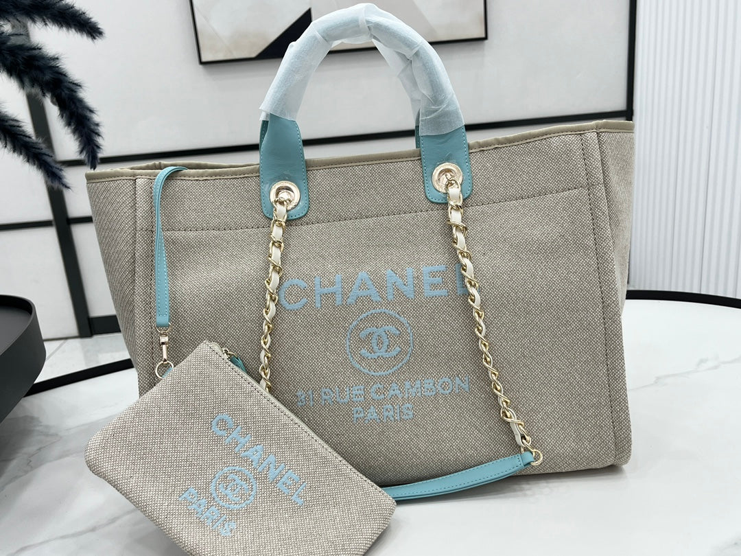 CC DEAUVILLE TWEED BAG BLUE SKY LEATHER GOLD HARDWARE 31