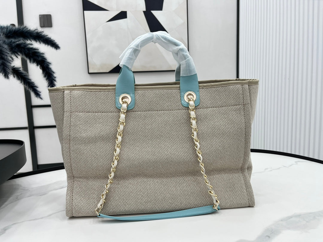 CC DEAUVILLE TWEED BAG BLUE SKY LEATHER GOLD HARDWARE 31