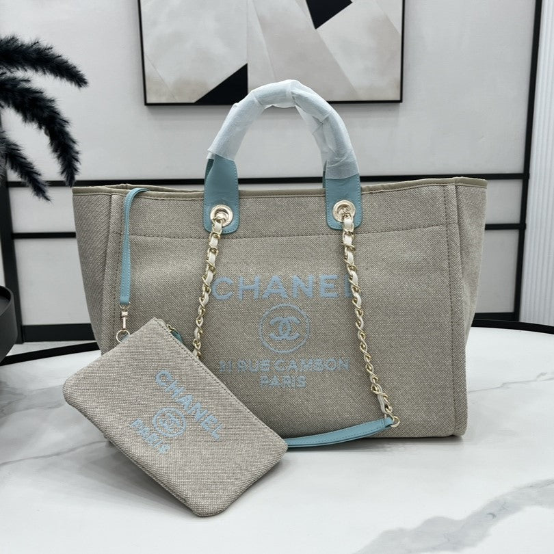 CC DEAUVILLE TWEED BAG BLUE SKY LEATHER GOLD HARDWARE 31