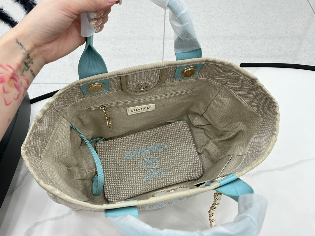 SAC CC DEAUVILLE TWEED 33X26X15.5CM CUIR BLEU CIEL QUINCAILLERIE DORÉ 32