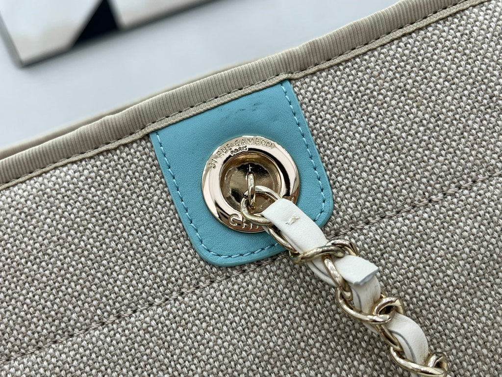 SAC CC DEAUVILLE TWEED 33X24X14.5CM CUIR BLEU CIEL QUINCAILLERIE DORÉ 33