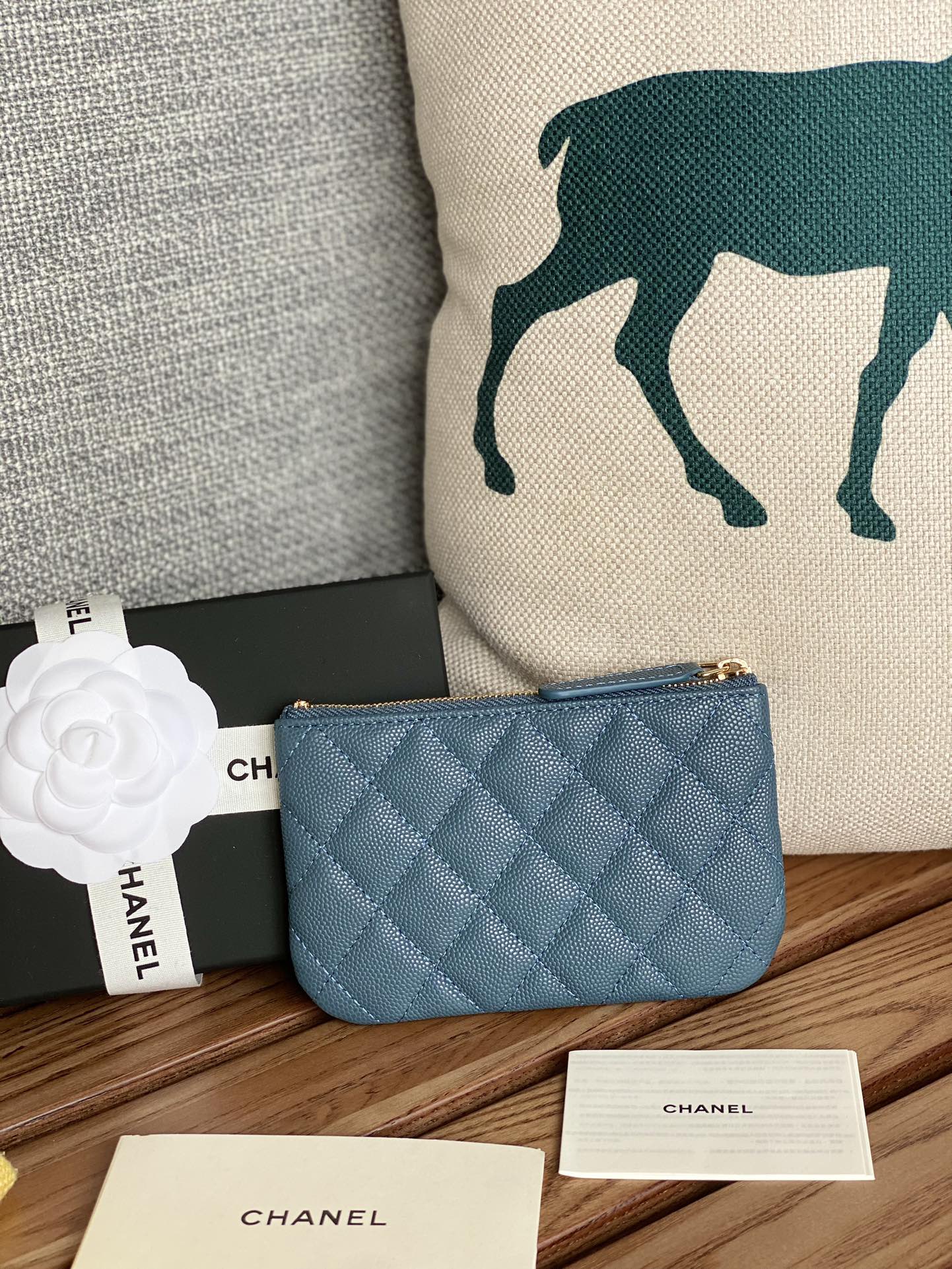 CC ZIPPED WALLET 15 DARK CLOUD BLUE CAVIAR GOLD HARDWARE