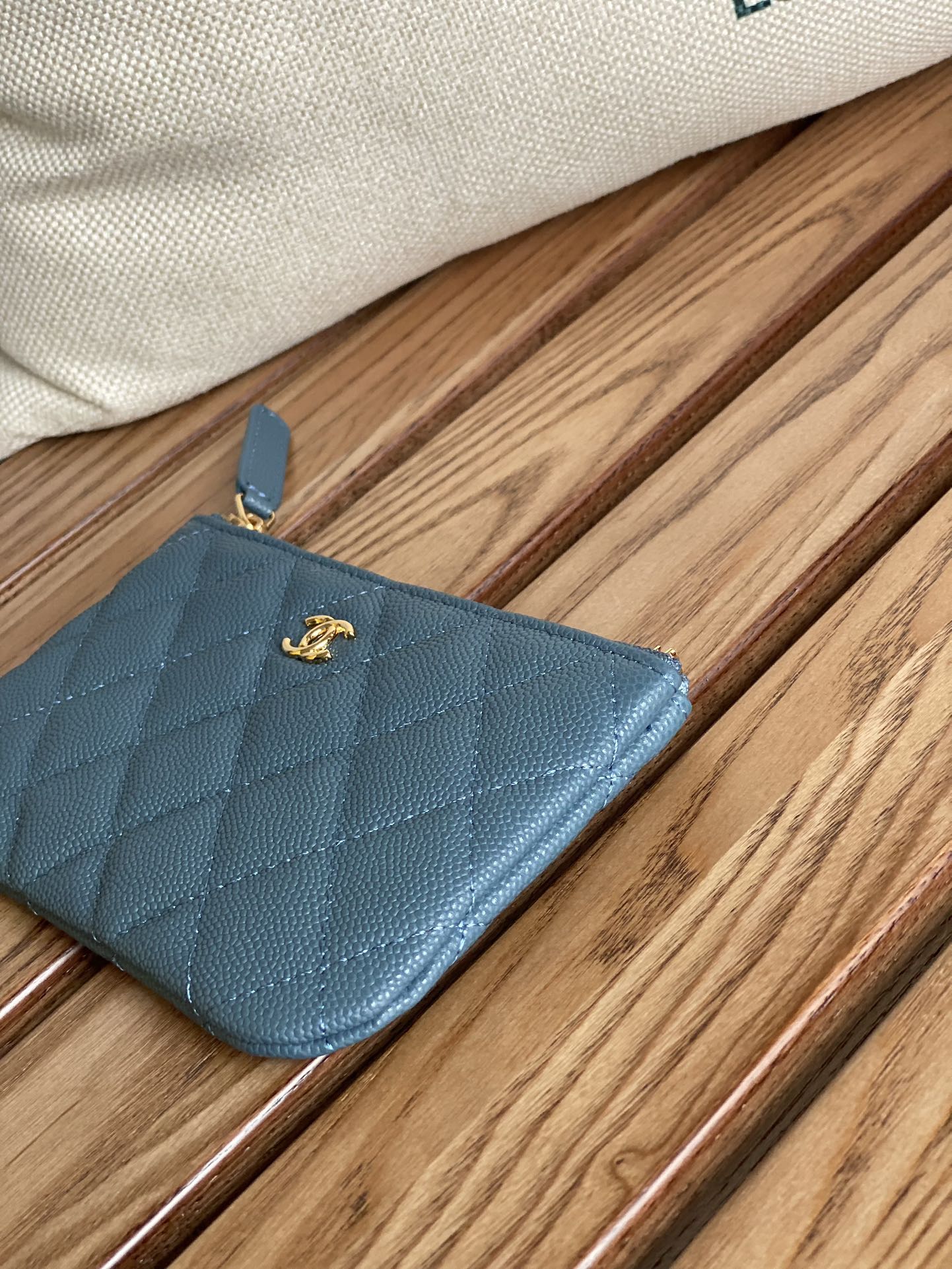CC ZIPPED WALLET 15 DARK CLOUD BLUE CAVIAR GOLD HARDWARE
