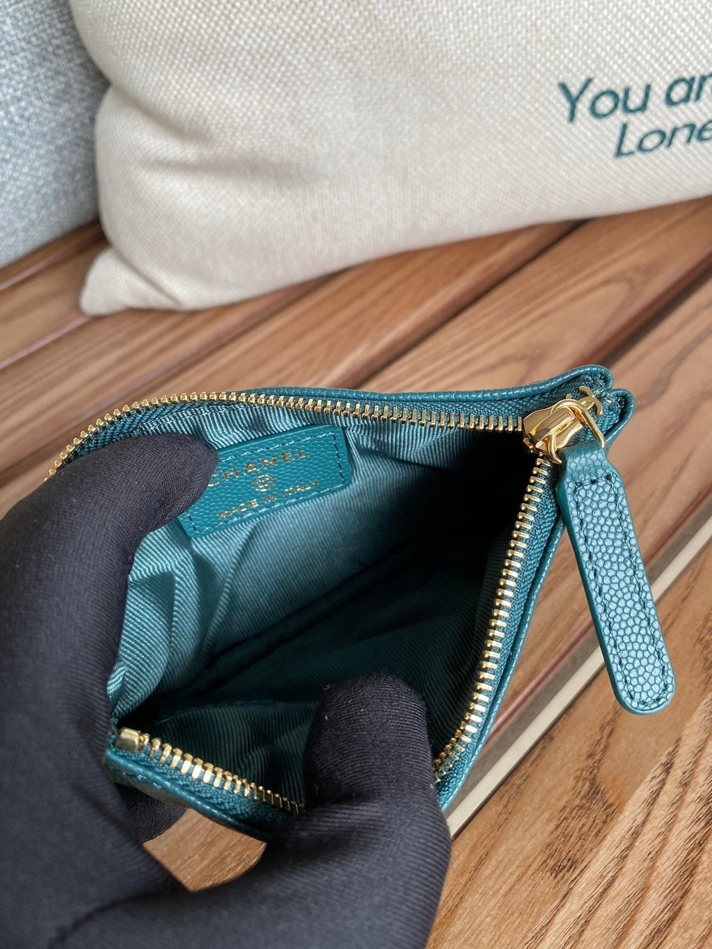 CC ZIPPED WALLET 15 BLUE GREEN CAVIAR GOLD HARDWARE