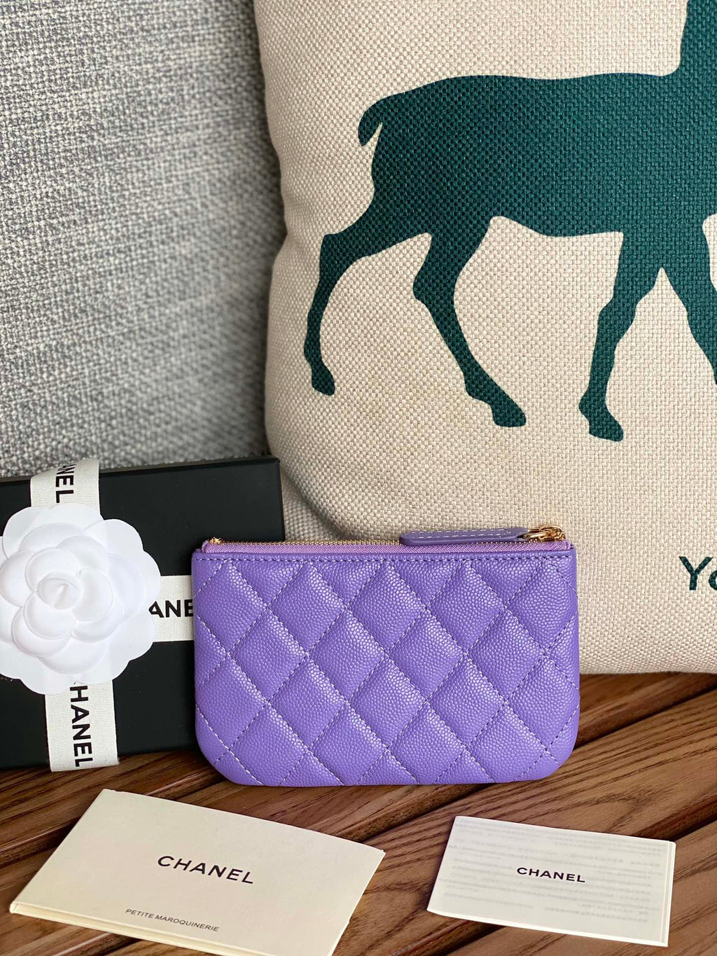 CC ZIPPED WALLET 15 PURPLE CAVIAR GOLD HARDWARE