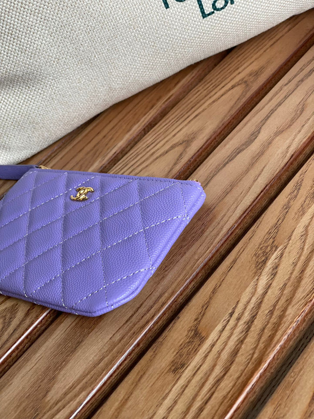 CC ZIPPED WALLET 15 PURPLE CAVIAR GOLD HARDWARE