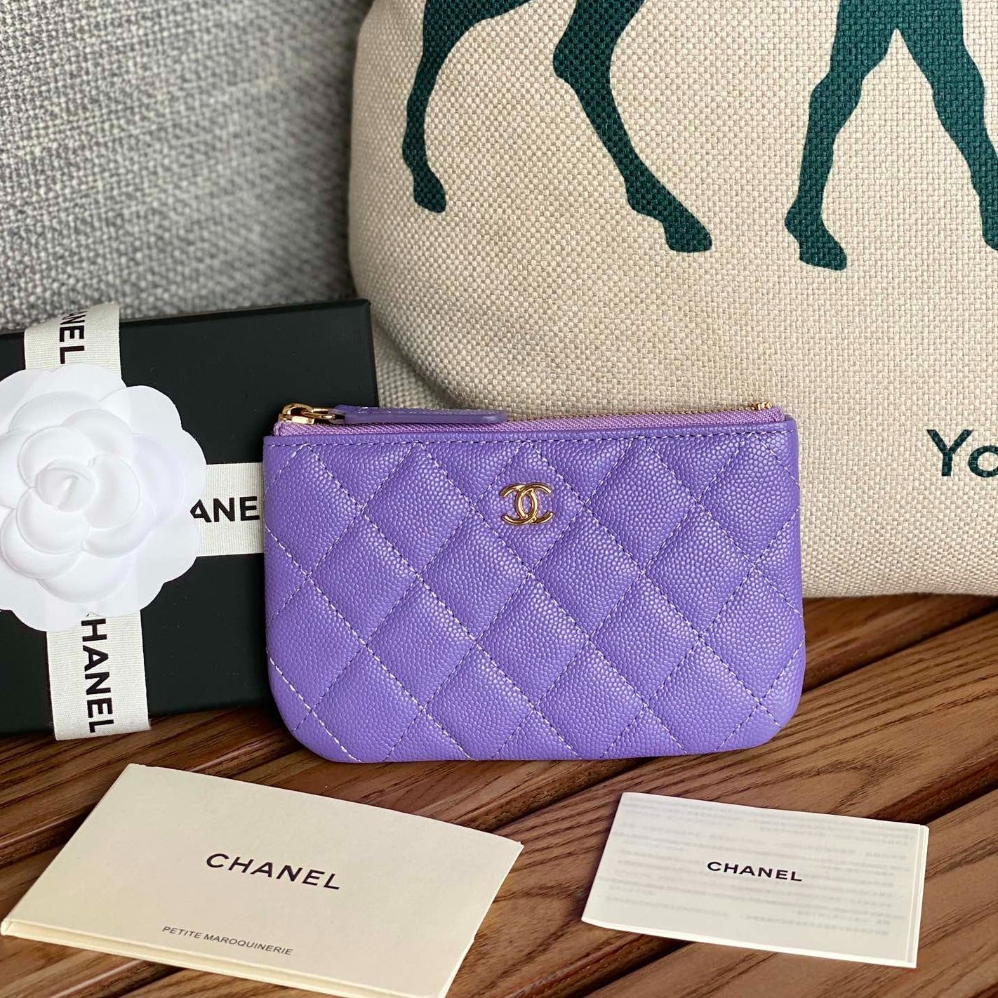 CC ZIPPED WALLET 15 PURPLE CAVIAR GOLD HARDWARE