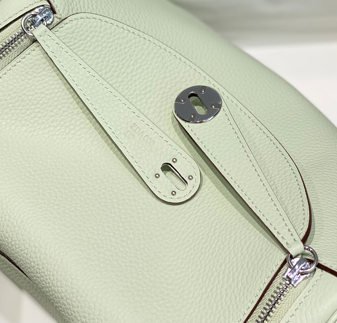 SAC HM LINDY 30 CUIR TAURILLON CLEMENCE MENTHE