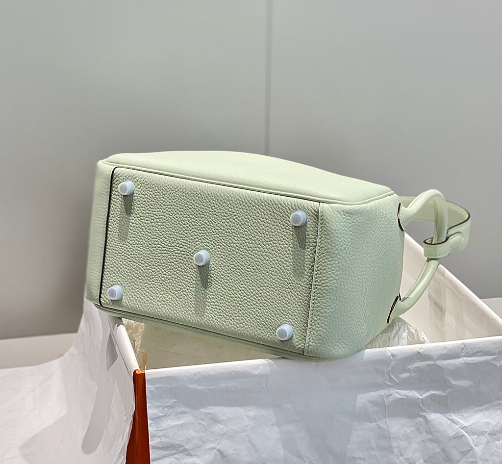 SAC HM LINDY 26 CUIR TAURILLON CLEMENCE MENTHE