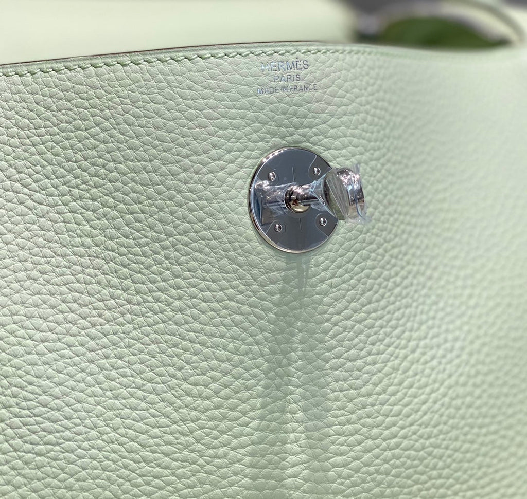SAC HM LINDY 26 CUIR TAURILLON CLEMENCE MENTHE