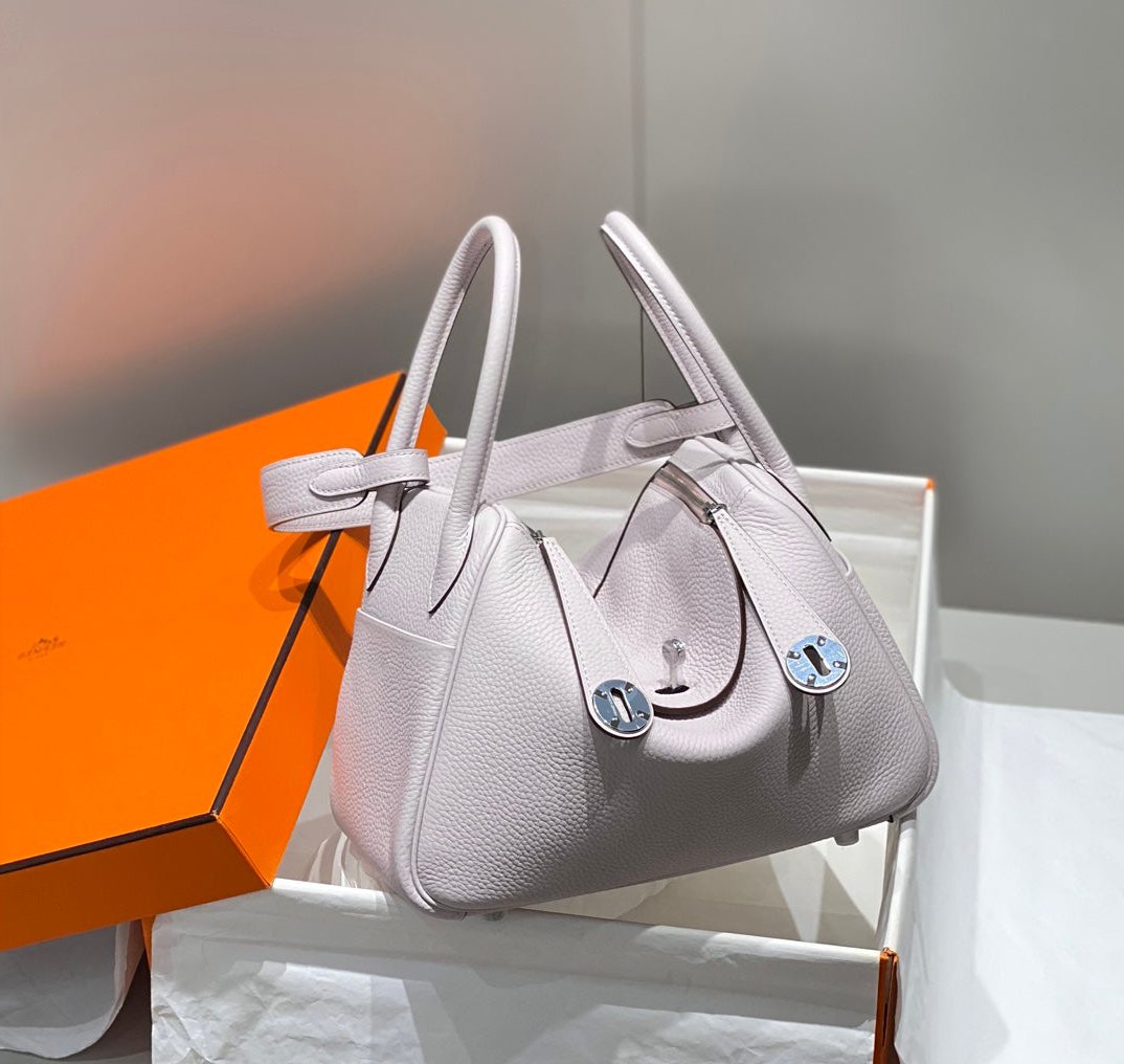 SAC HM LINDY 30 EN CUIR TAURILLON CLEMENCE ROSE DOUX