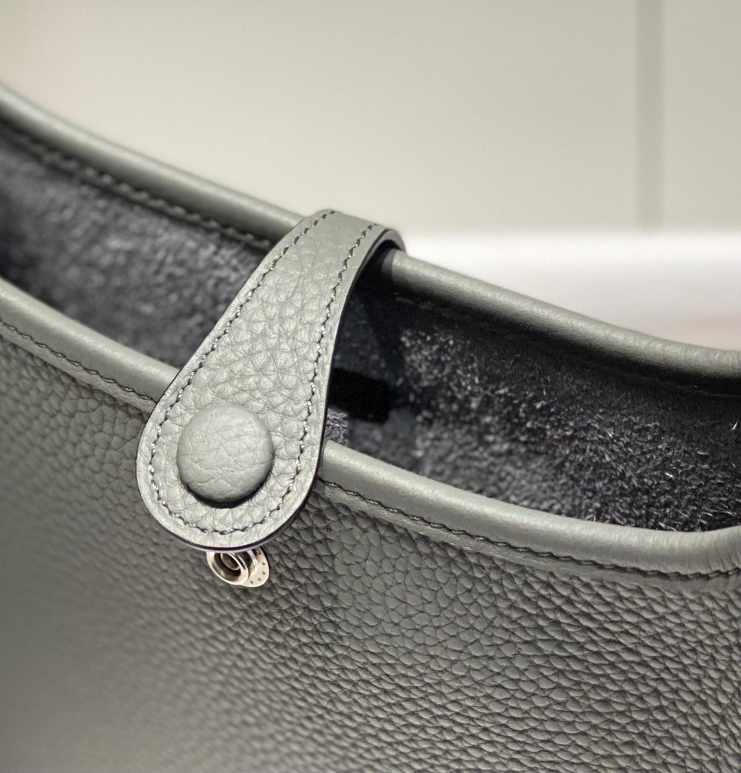 MINI EVELYNE 18CM GRIS FUMÉ TOGO QUINCAILLERIE ARGENTÉE