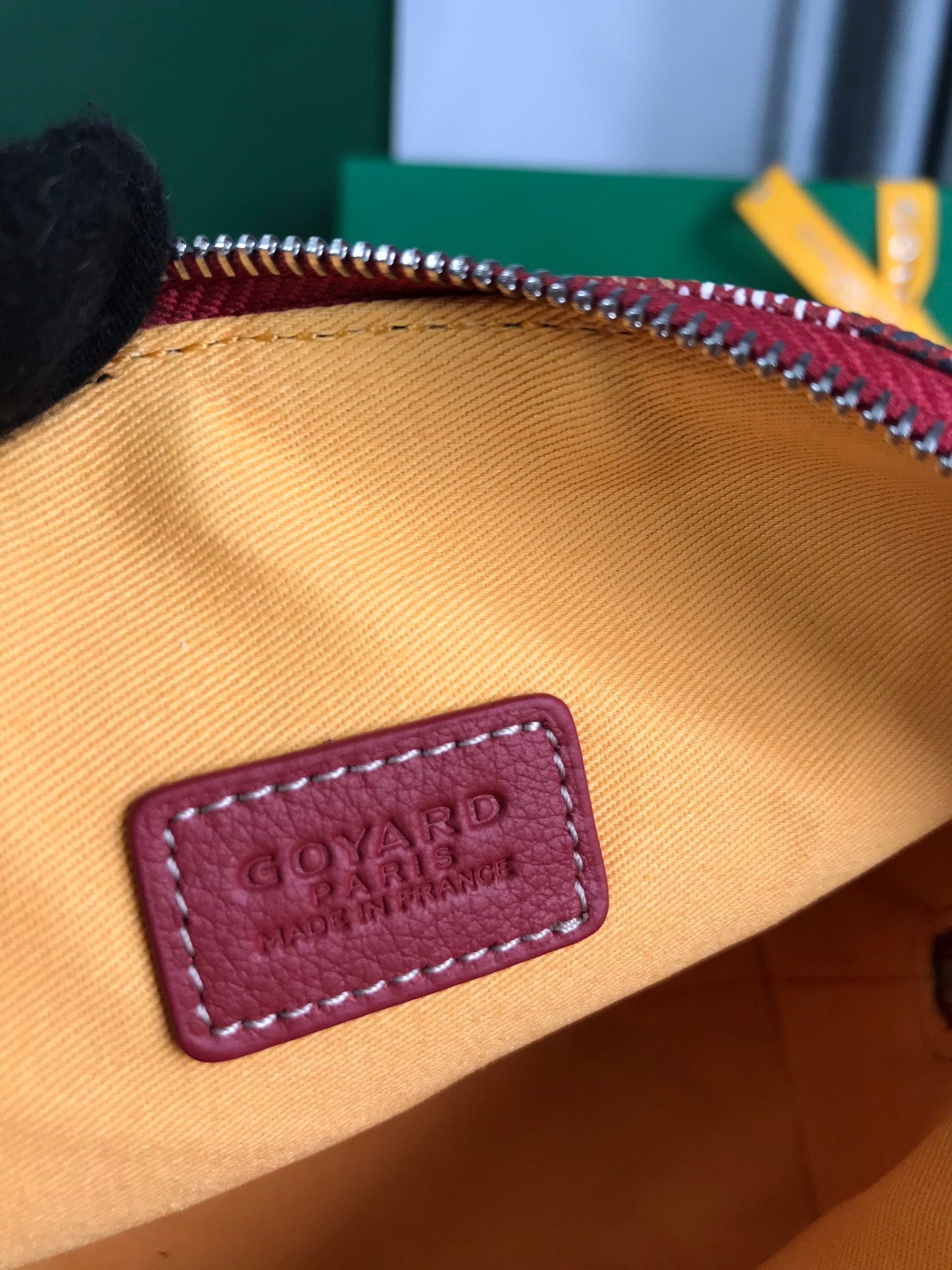TROUSSE À COSMÉTIQUES VENDÔME 17 EN TOILE GOYARDINE ROUGE CLASSIQUE ET GARNITURES EN CUIR DE VEAU