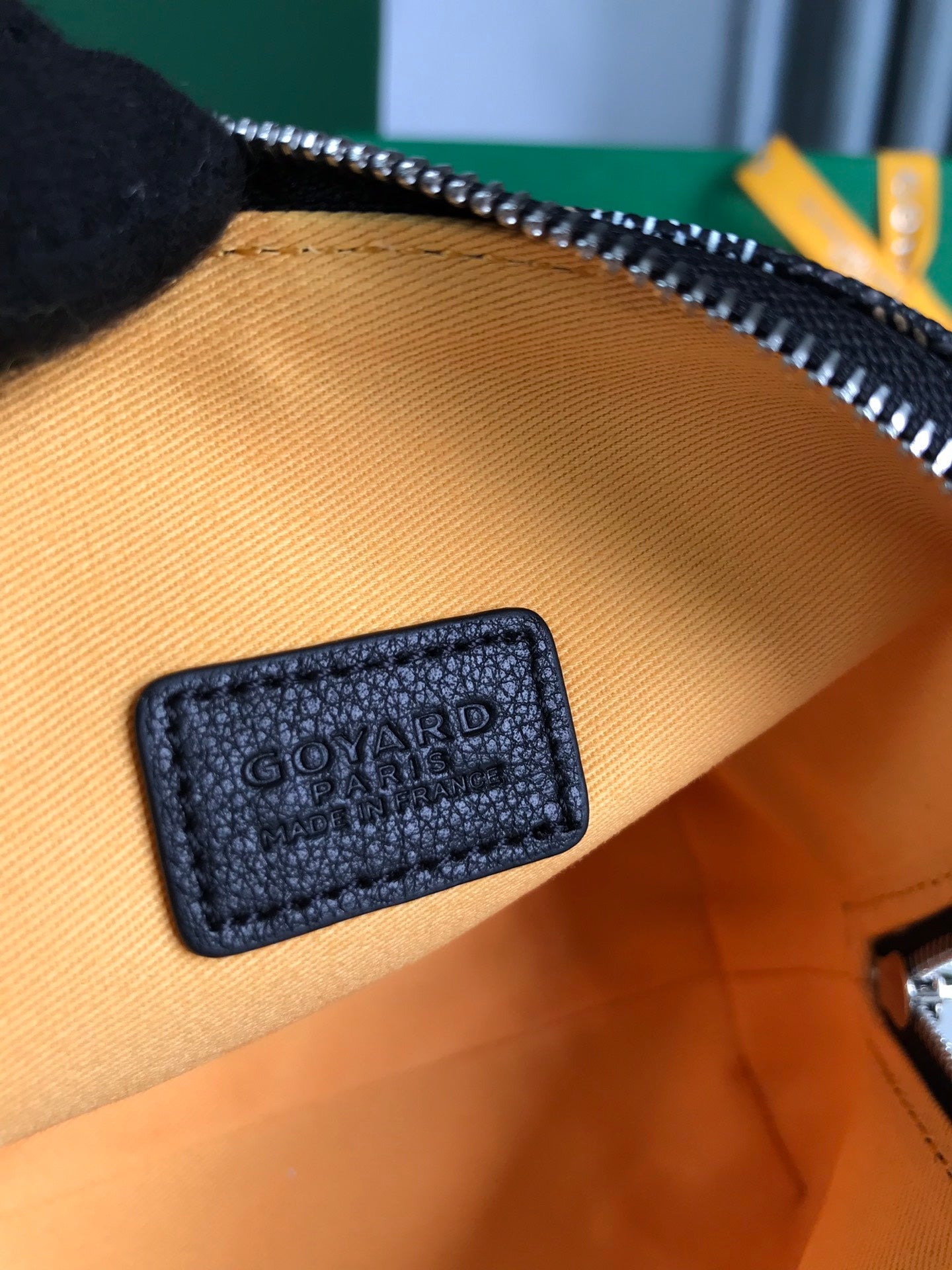 TROUSSE À COSMÉTIQUES VENDÔME 17 EN TOILE GOYARDINE NOIRE ET GARNITURES EN CUIR DE VEAU
