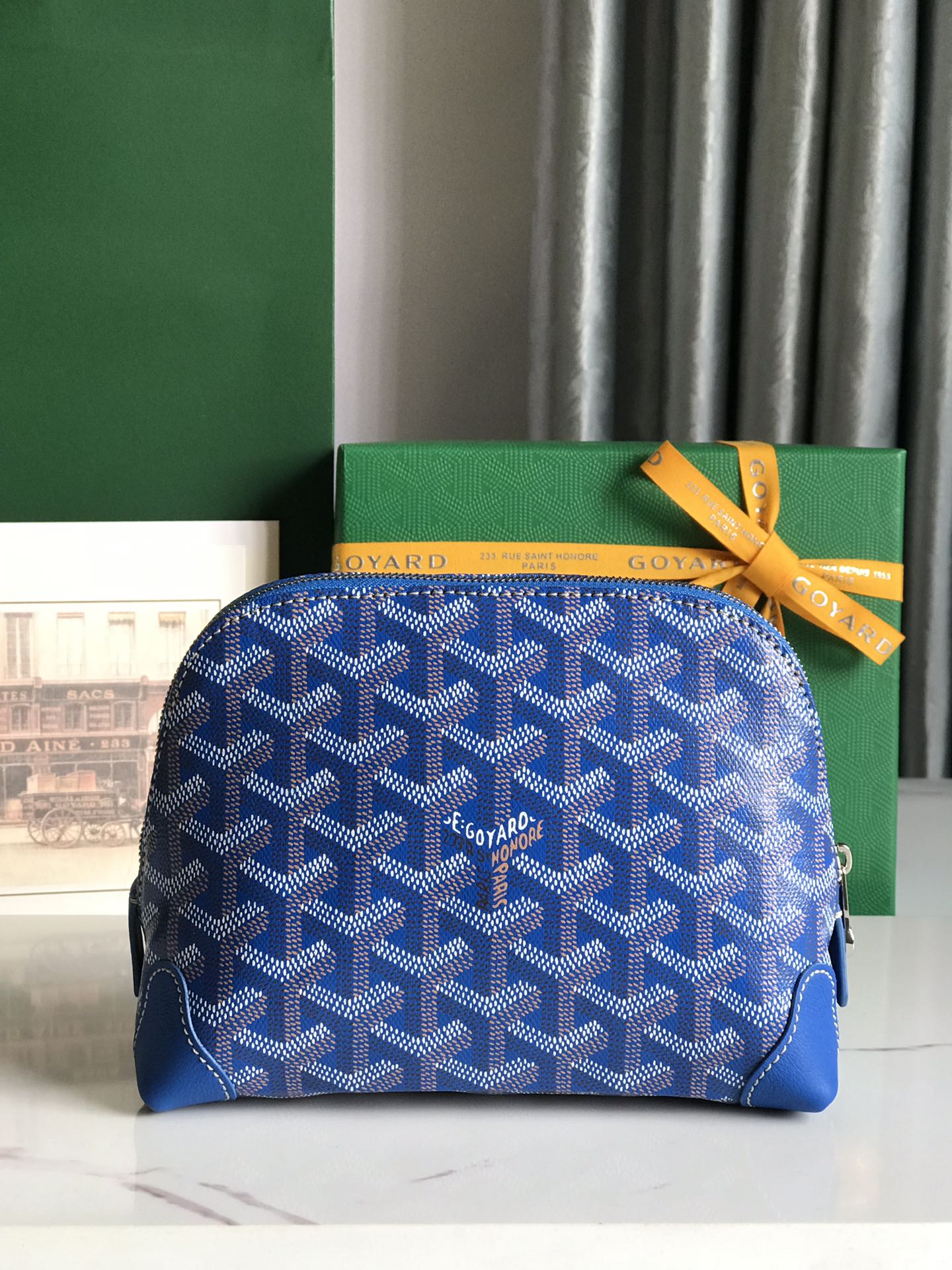TROUSSE À COSMÉTIQUES VENDÔME 17 EN TOILE GOYARDINE BLEU SAPHIR ET GARNITURES EN CUIR DE VEAU