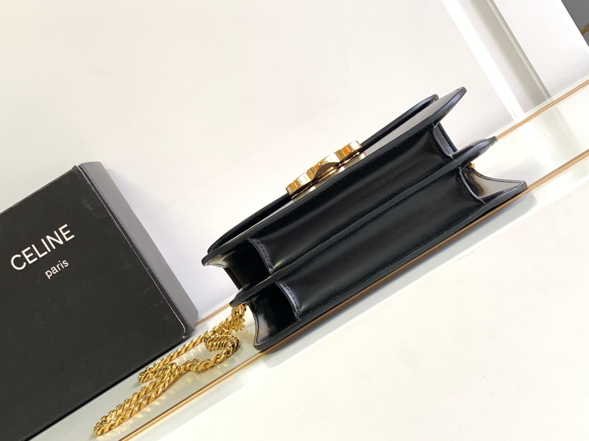 COLLEGE TRIOMPHE 20 NOIR CLAFSKIN QUINCAILLERIE DORÉ