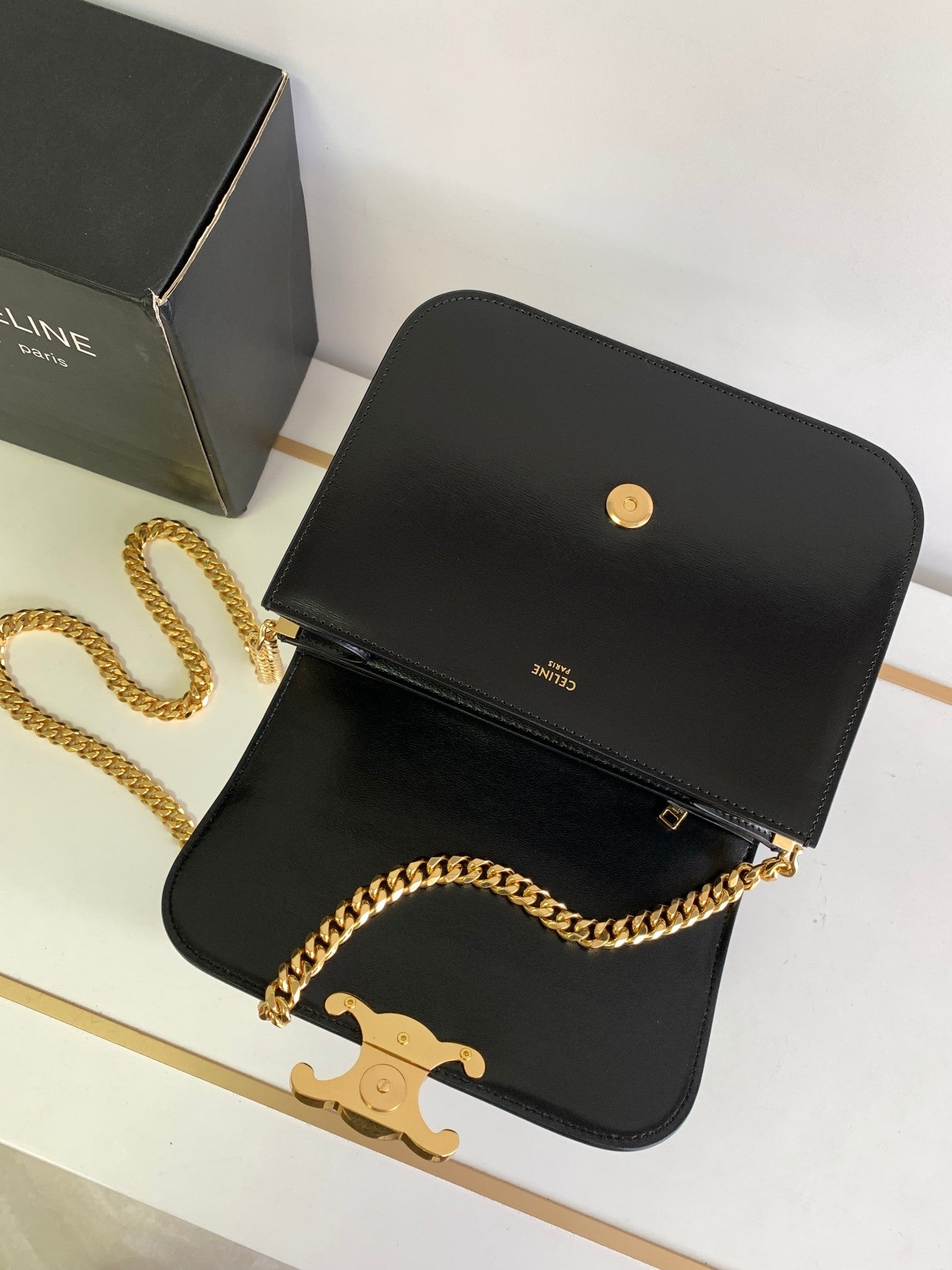 COLLEGE TRIOMPHE 20 NOIR CLAFSKIN QUINCAILLERIE DORÉ