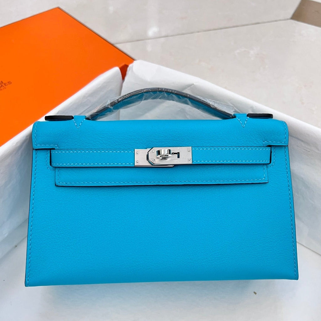 POCHETTE HM KELLY 22 CM CÉRULÉEN SWIFT QUINCAILLERIE ARGENTÉE