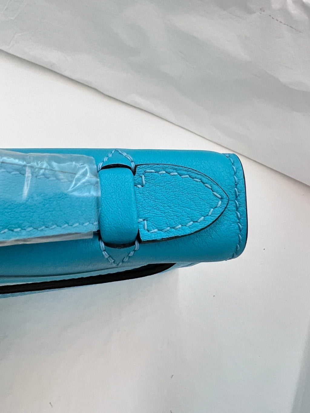 POCHETTE HM KELLY 22 CM CÉRULÉEN SWIFT QUINCAILLERIE ARGENTÉE