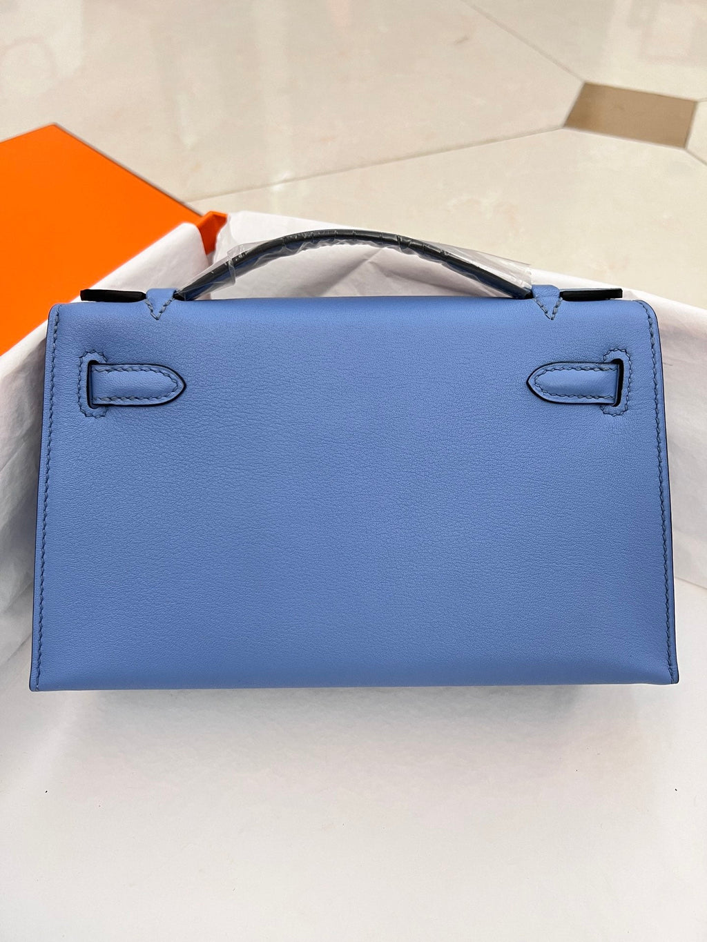 POCHETTE HM KELLY 22CM BLEU CLAIR SWIFT QUINCAILLERIE OR