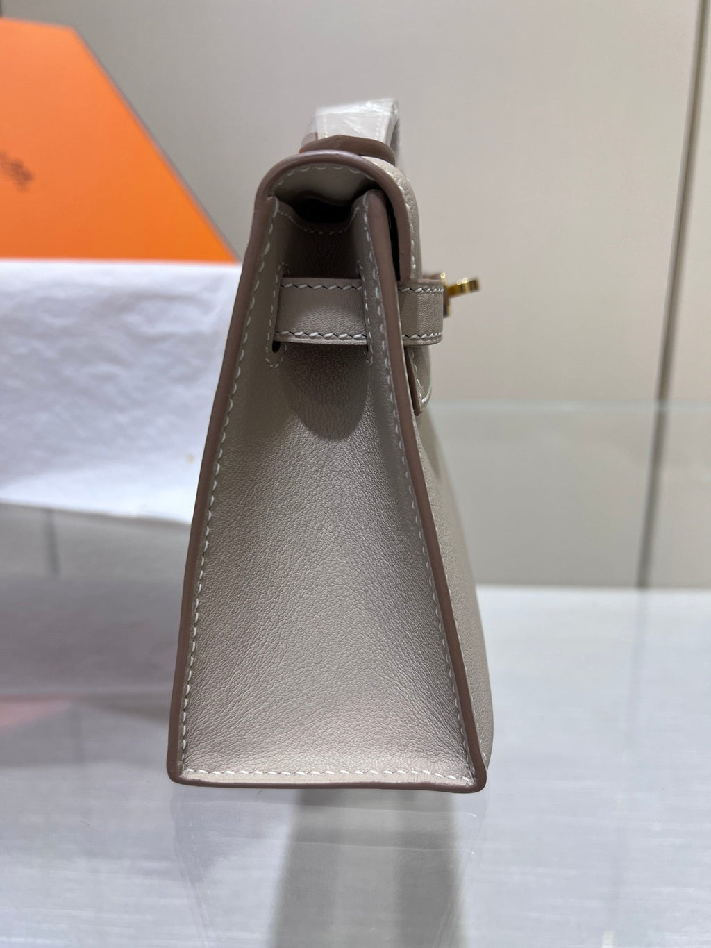 POCHETTE HM KELLY 22 CM GRIS SWIFT QUINCAILLERIE DOREE
