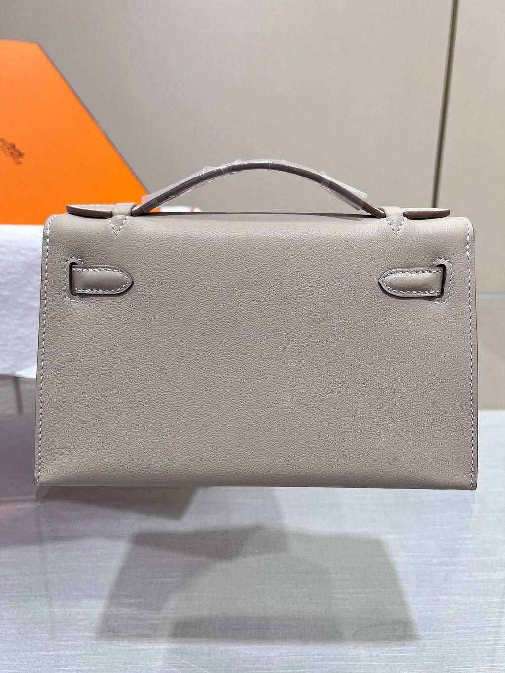 POCHETTE HM KELLY 22 CM GRIS SWIFT QUINCAILLERIE DOREE