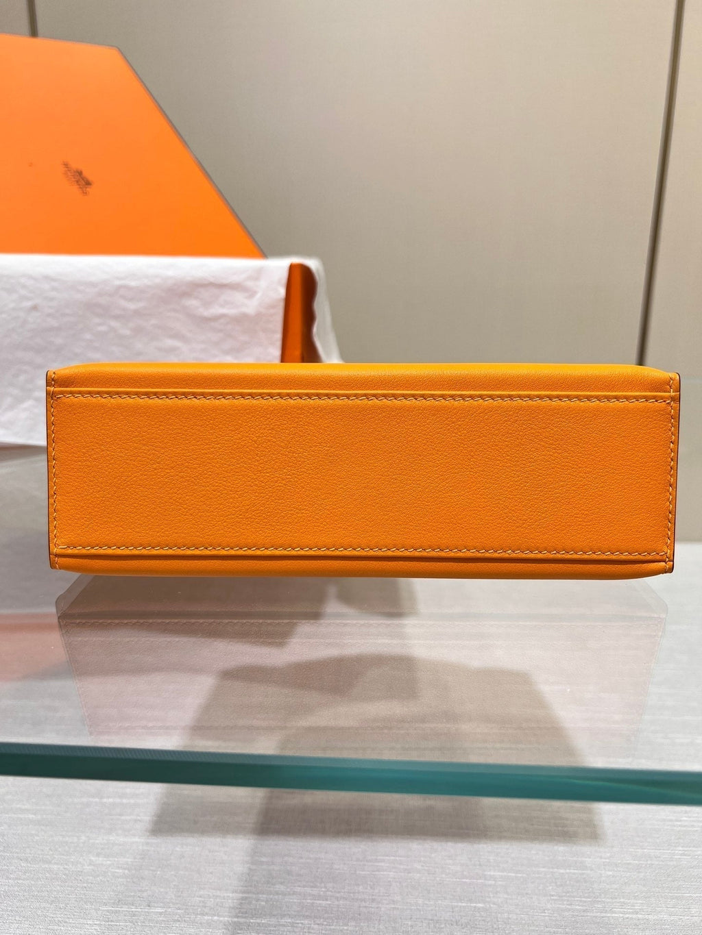 POCHETTE HM KELLY 22 CM ORANGE SWIFT QUINCAILLERIE ARGENTÉE