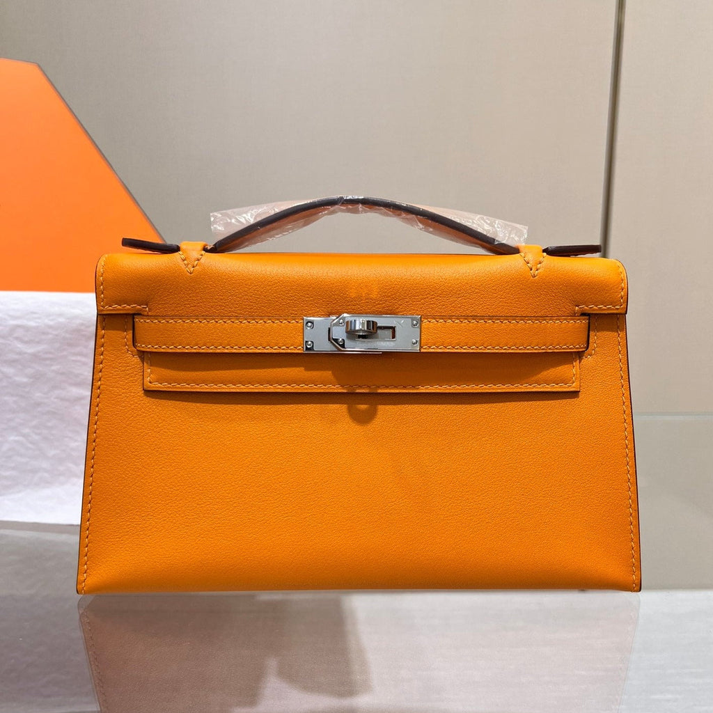 POCHETTE HM KELLY 22 CM ORANGE SWIFT QUINCAILLERIE ARGENTÉE