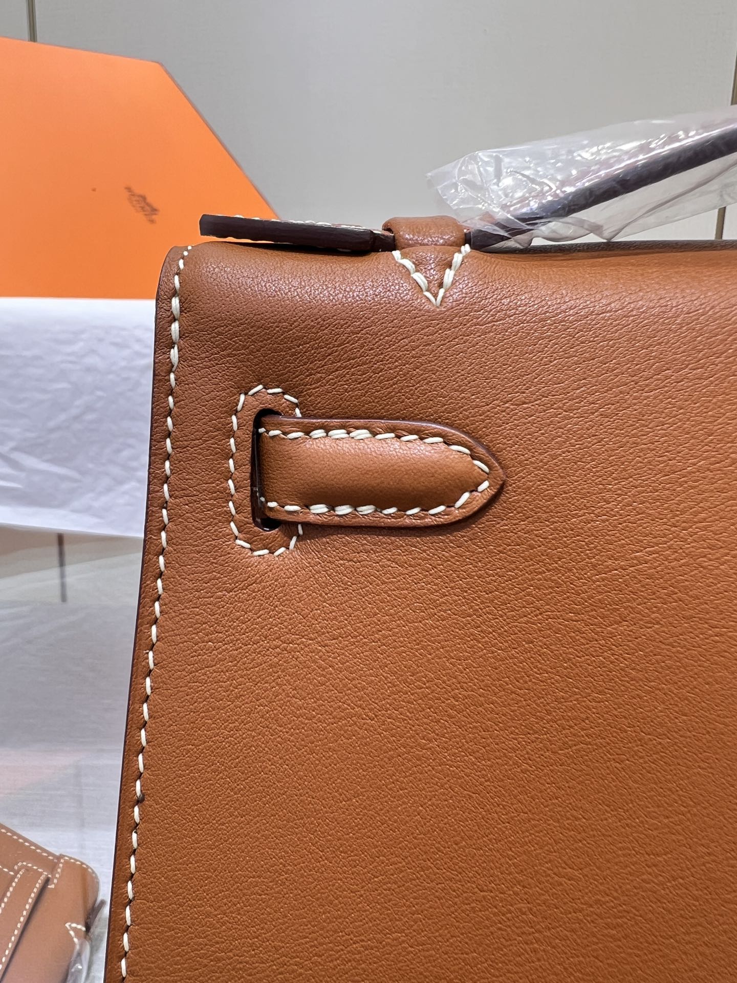 POCHETTE HM KELLY 22 CM OR SWIFT QUINCAILLERIE ARGENTÉE
