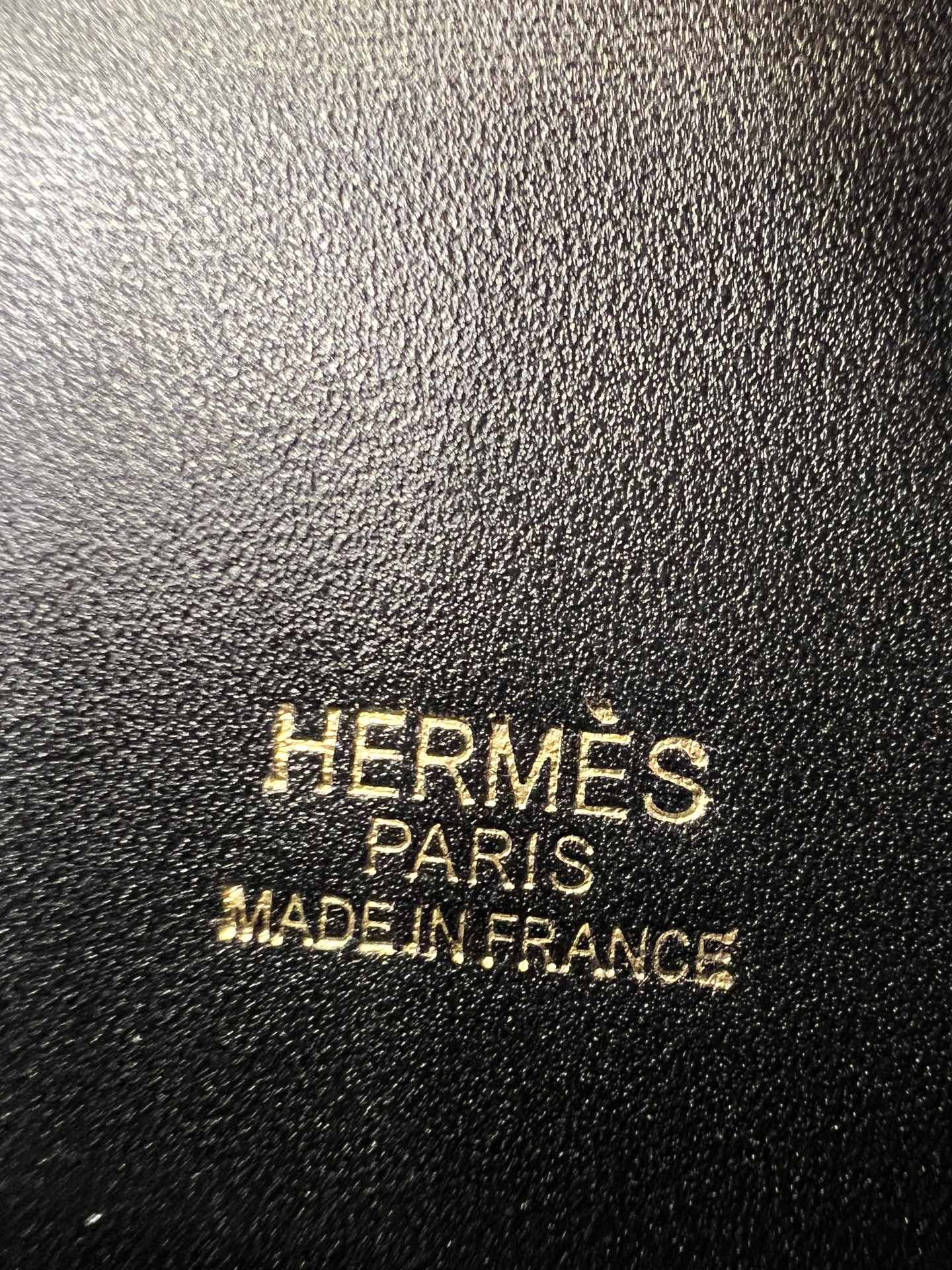 POCHETTE HM KELLY 22CM NOIR SWIFT QUINCAILLERIE OR