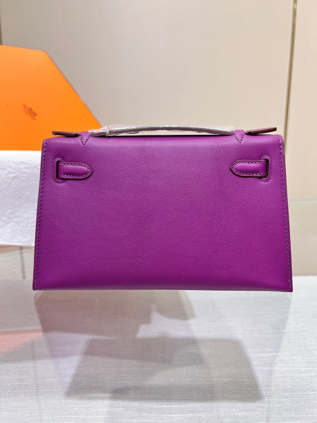POCHETTE HM KELLY 22 CM VIOLET SWIFT QUINCAILLERIE DORÉ