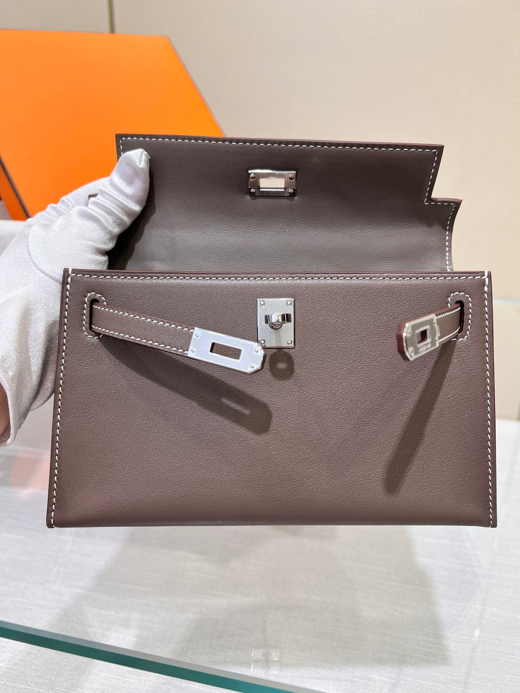 POCHETTE HM KELLY 22CM ETAN SWIFT QUINCAILLERIE ARGENTÉE