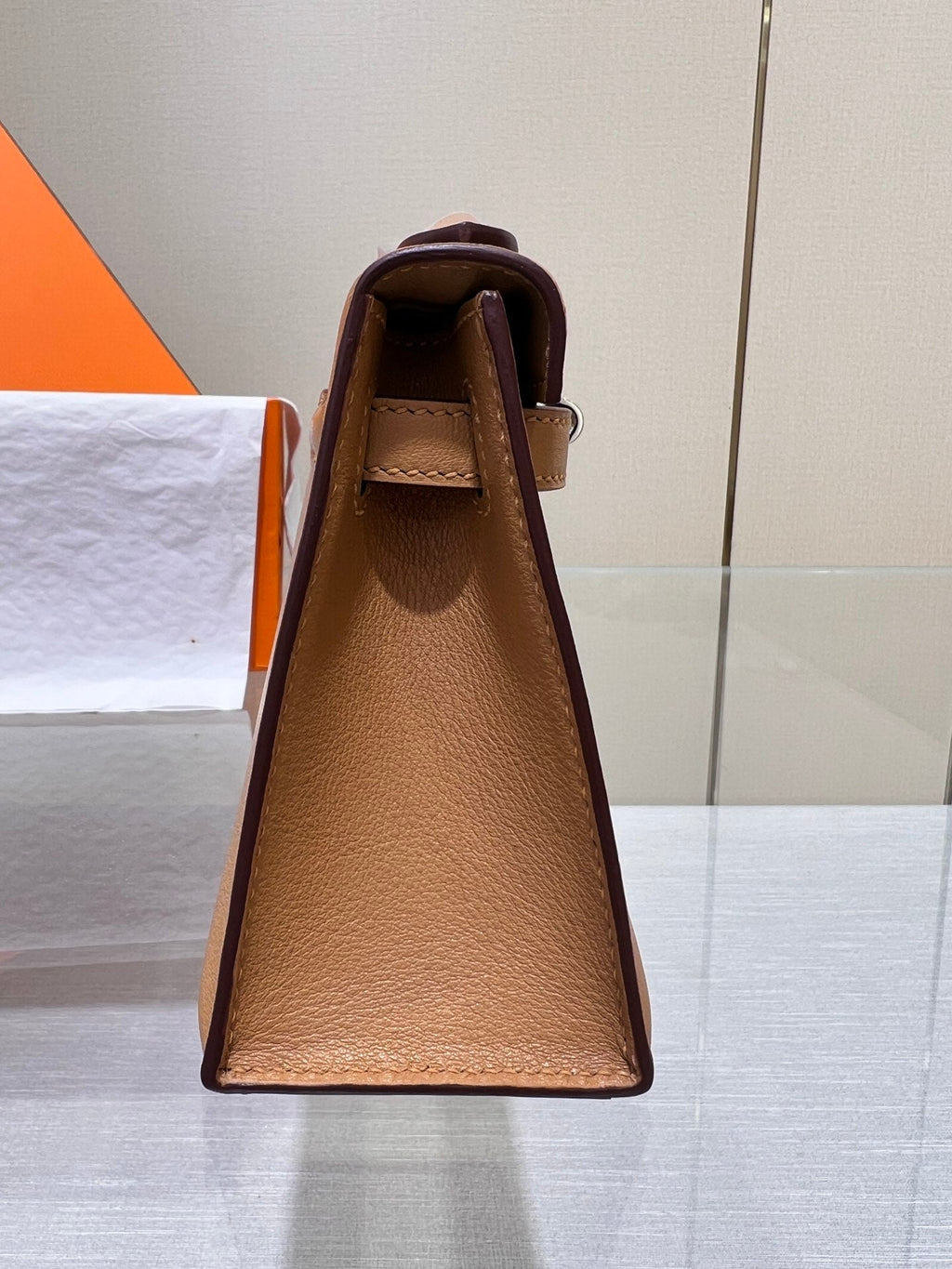 POCHETTE HM KELLY 22 CM MARRON SWIFT QUINCAILLERIE ARGENTÉE