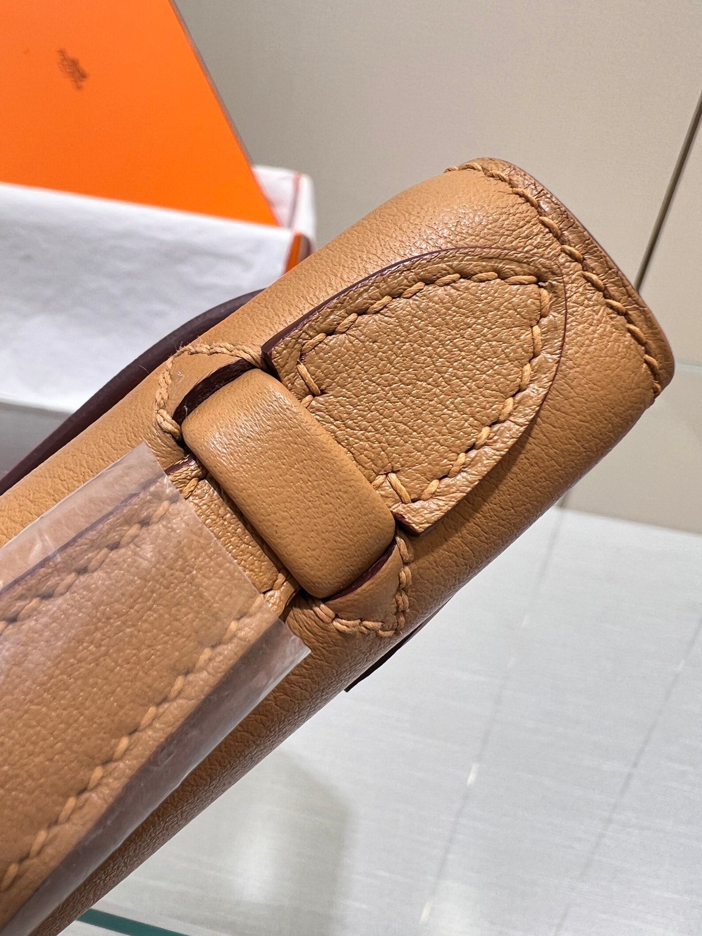 POCHETTE HM KELLY 22 CM MARRON SWIFT QUINCAILLERIE ARGENTÉE